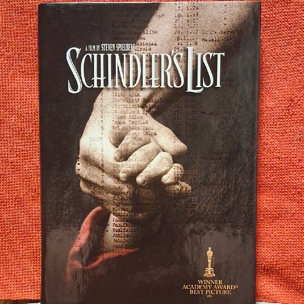 DVD SALE 📽️5/$15 - 10/$25 🎞️ Schindler's List DVD Cover - Black and White